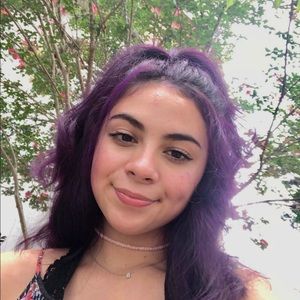 Meet your Posher, Bailey